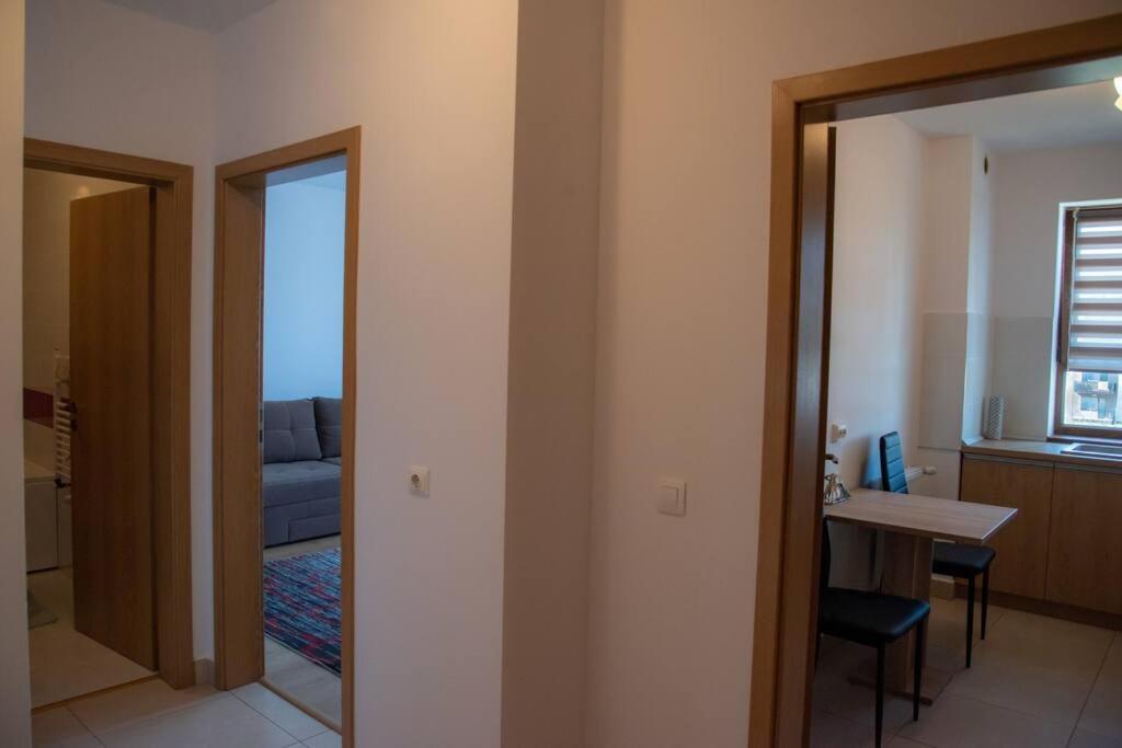 Apartament Cu 1 Camera Pentru Un Sejur Minunat Brasov Exterior photo